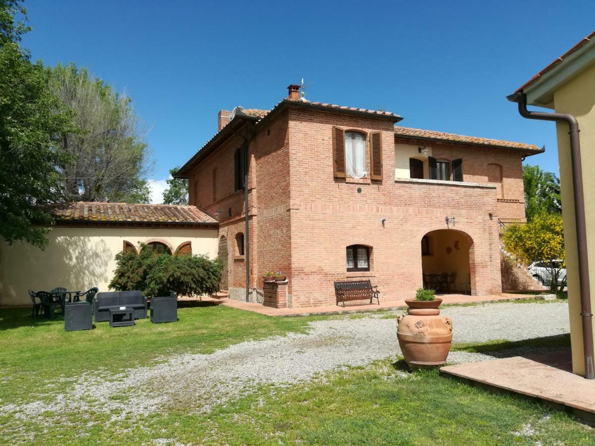 Agriturismo Piandimaggio بيينْسا المظهر الخارجي الصورة